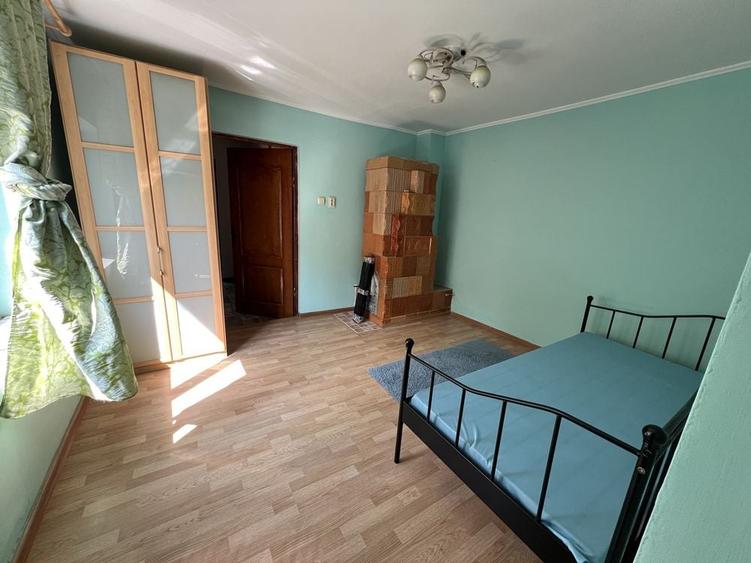 Casă cu 3 camere în Central