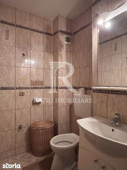 Apartament cu 3 camere decomandat în Rogerius