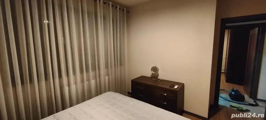 Apartament cu 3 camere decomandat în Orizont