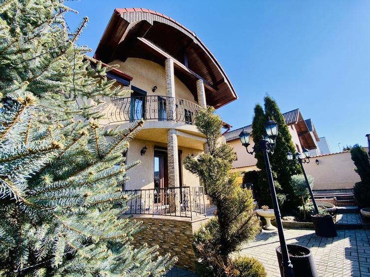 Casă individuală cu 5 camere cu Canalizare în Șura Mare