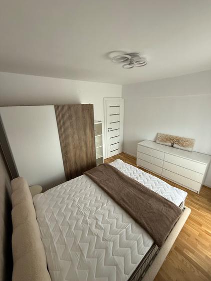 Apartament cu 2 camere semidecomandat în Drumul Carului