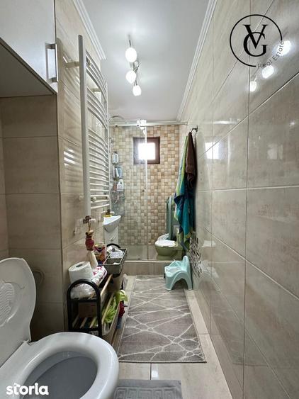 Apartament cu 3 camere semidecomandat, mobilat în Tomis Nord