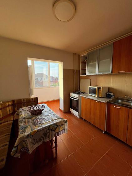 Apartament cu 2 camere decomandat, mobilat în Sinaia