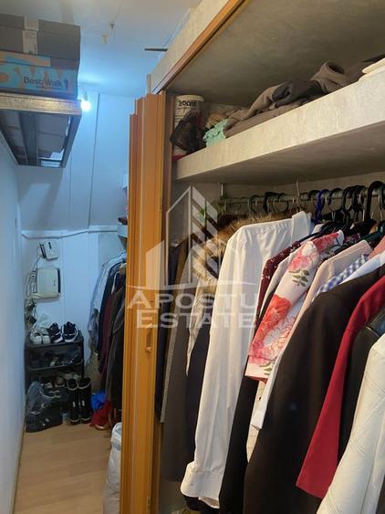 Casă cu 4 camere cu Teren 542 Mp în Central