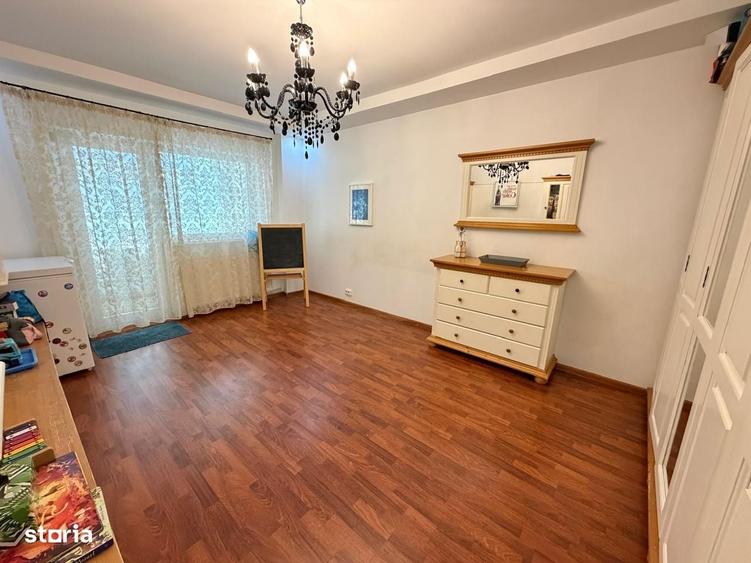 Apartament cu 2 camere decomandat în Metalurgie
