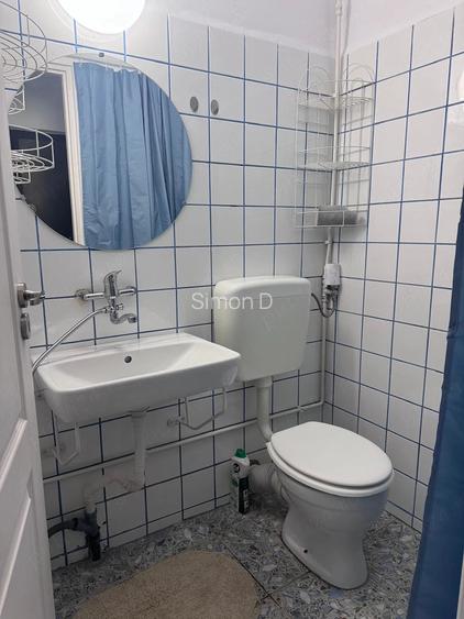 Inchiriez garsoniera Piata Alba Iulia