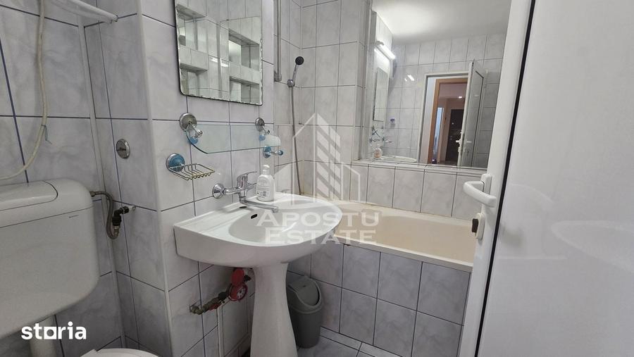 Apartament cu 4 camere în Circumvalațiunii