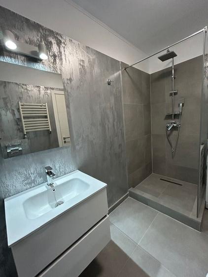 2-room apartment | view Sala Palatului park | subway Piata Romana | - 11