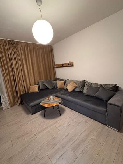 Apartament modern cu doua camere decomandat si loc de parcare, piata Progresul - 1