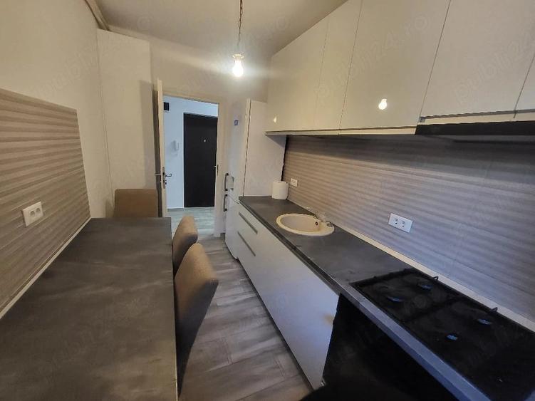 Apartament cu 2 camere decomandat în Berceni