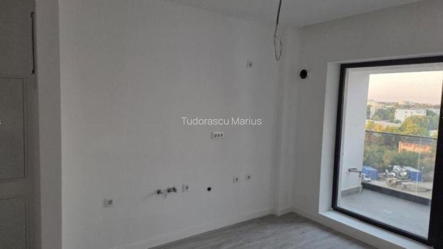 De vânzare: Studio modern în Complexul High Garden East