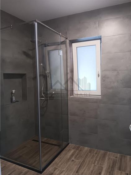 Barnova VILA LUX in spatele Primariei zona exclusivista cu p - 8
