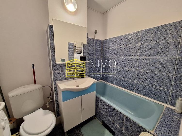 Apartament cu 3 camere decomandat în Tudor