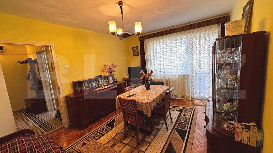 Apartament cu 2 camere semidecomandat, mobilat în Cetate