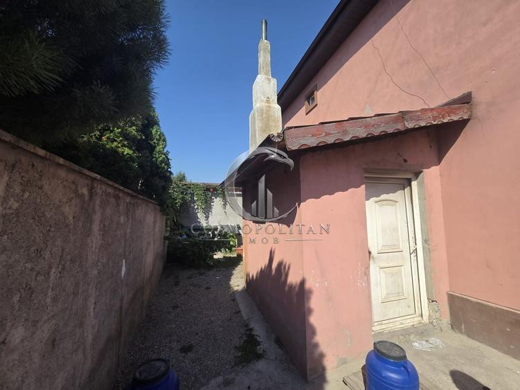 Casă individuală cu 5 camere cu Canalizare în Mărăcineni