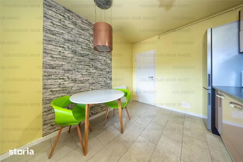 Apartament cu 3 camere decomandat în Tractorul
