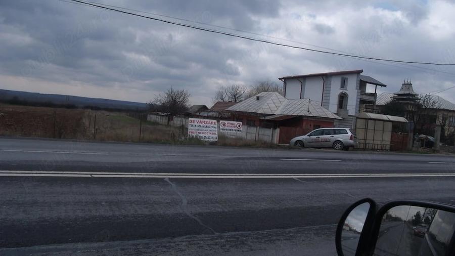 Teren de 2780 mp, în Central