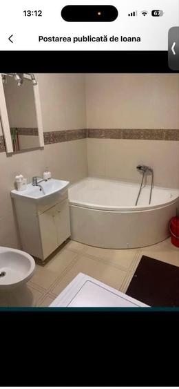 Apartament cu 3 camere în Nufărul
