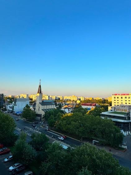 Apartament cu 2 camere decomandat în Mihai Bravu
