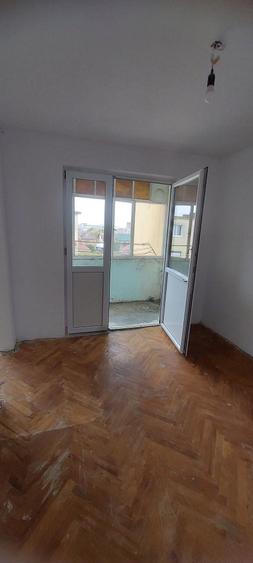 Apartament cu 2 camere în Horea