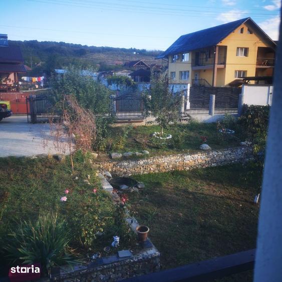 Casă cu 3 camere cu Teren 1080 Mp în Central