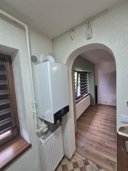 Garsonieră decomandată în Central