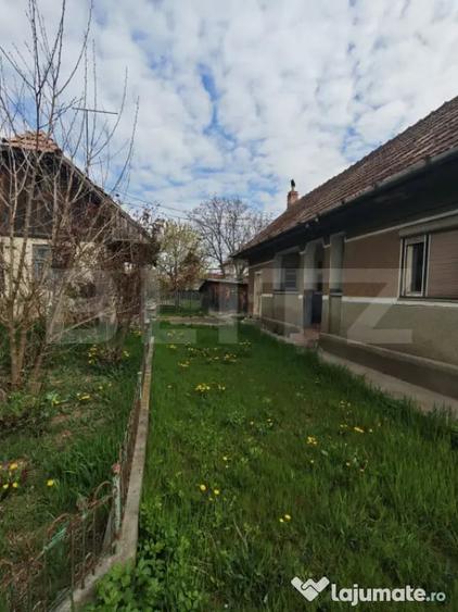 Casă cu 2 camere cu Teren 660 Mp în Mihai Viteazu