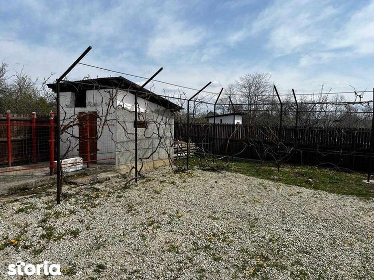 Casă cu 4 camere cu Teren 125 Mp în Central