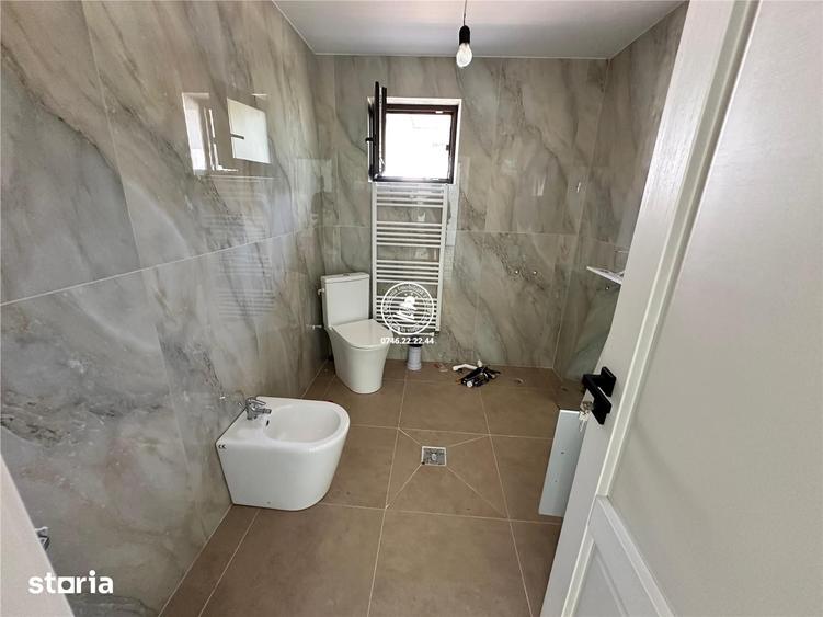 Casă cu 3 camere cu Teren 620 Mp în Grajduri
