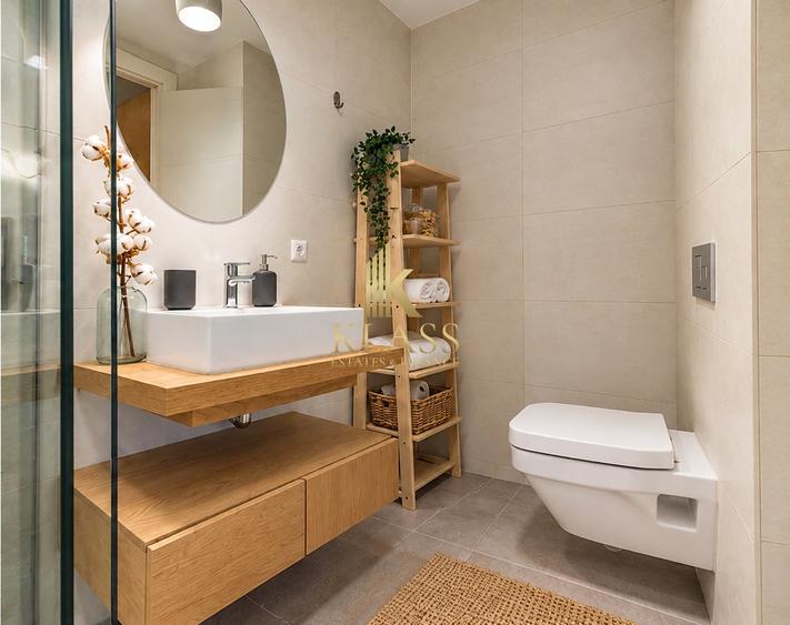 Apartament cu 2 camere semidecomandat, mobilat în Barbu Văcărescu