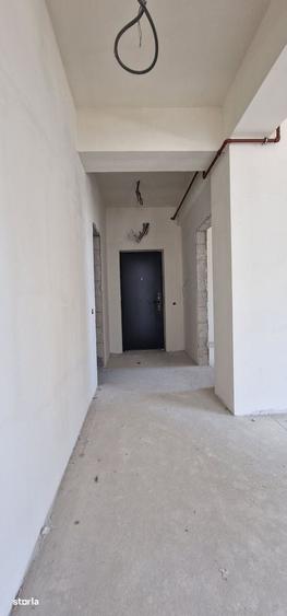 Apartament cu 3 camere decomandat în Faleza Nord