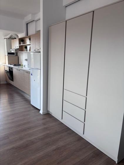 Apartament cu 2 camere semidecomandat, mobilat în Lujerului