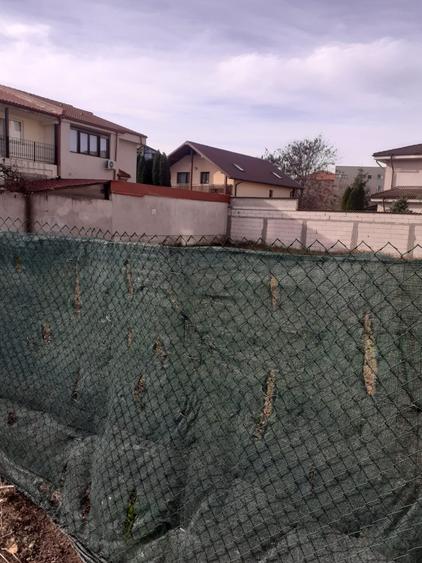 Teren Construcții intravilan de 500 mp, în Primo