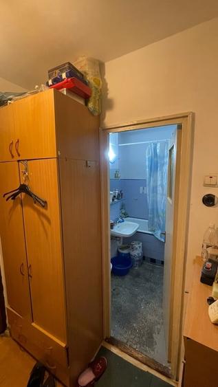 Garsonieră semidecomandată în Gorjului
