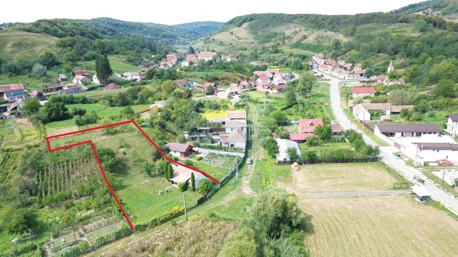 Casă cu Teren 1138 Mp în Moardăș