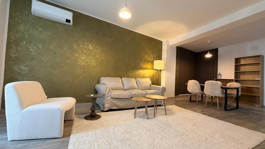Apartament cu 2 camere decomandat în Timpuri Noi