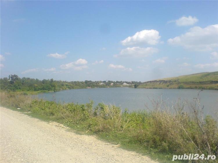 Teren în Sinești