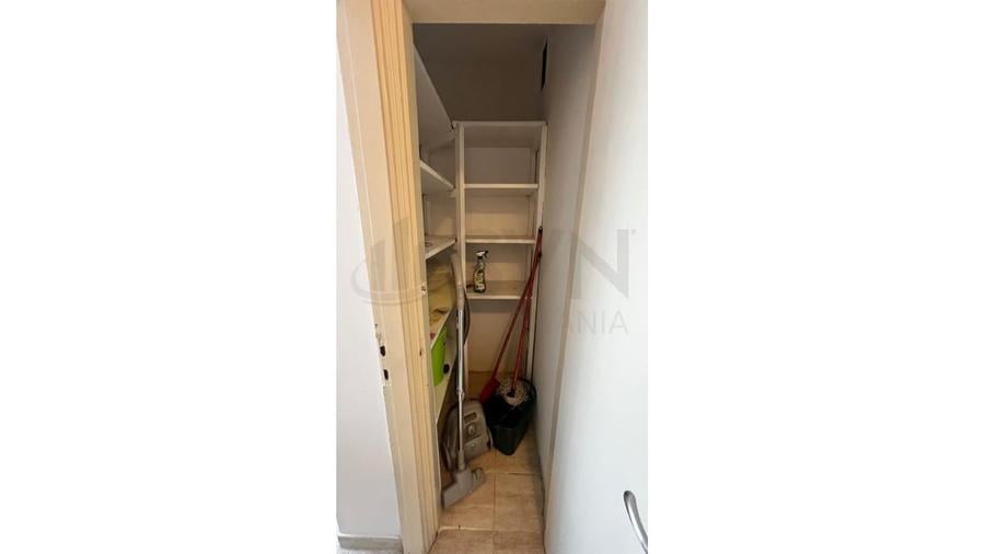 Apartament cu 2 camere semidecomandat, mobilat în Universitate