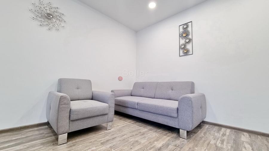 Apartament cu 3 camere decomandat în Brașovul Vechi