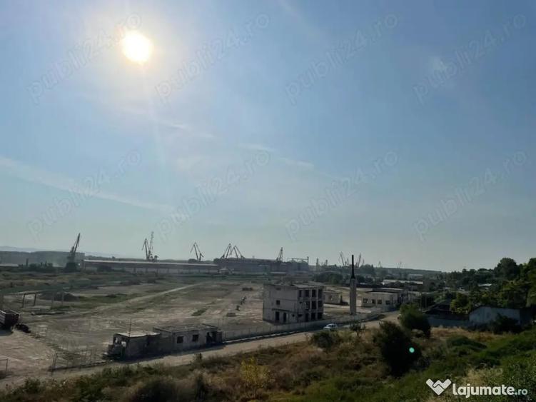 Teren de 63000 mp, în Centură