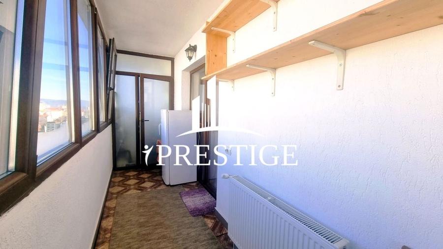 Apartament cu 2 camere semidecomandat, mobilat în Mihai Viteazul