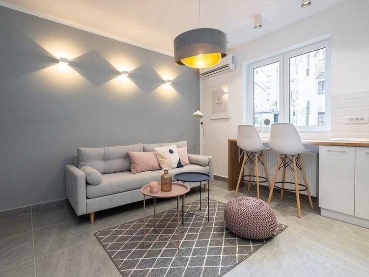 Apartament cu 2 camere decomandat, mobilat în Romană