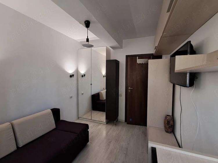 Apartament cu 2 camere decomandat în Apărătorii Patriei
