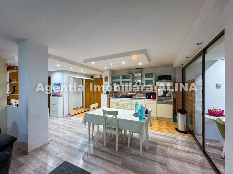 Apartament cu 3 camere decomandat în Mărăști