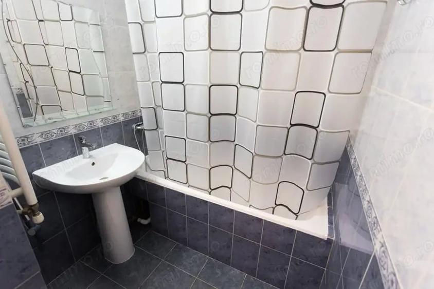 Apartament cu 2 camere decomandat în Antiaeriană