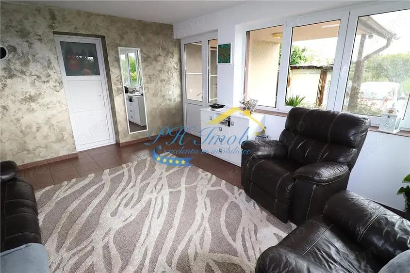 Casă cu Teren 1510 Mp în Urleta