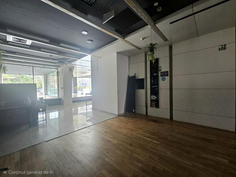 Spațiu comercial, de 180 mp, în P-ța Victoriei