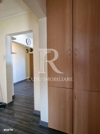 Apartament cu 3 camere în Nufărul