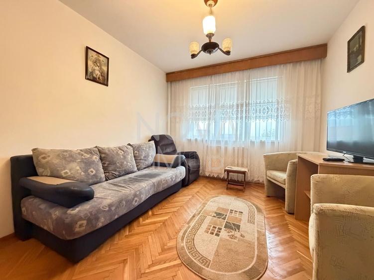 Apartament de inchiriat 3 camere etajul 4, cu lift,  Zona Vasile Aaron - 9