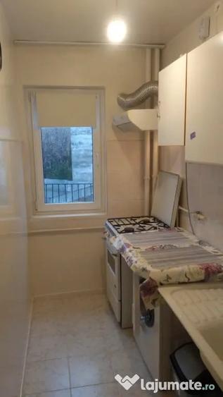 Apartament cu 2 camere semidecomandat în Vest